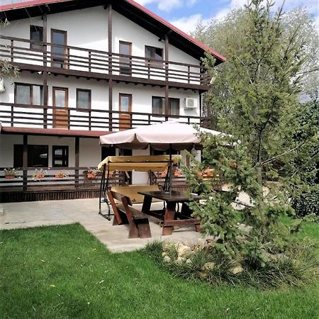 Hotel Casa Carp Calarasi Exterior foto